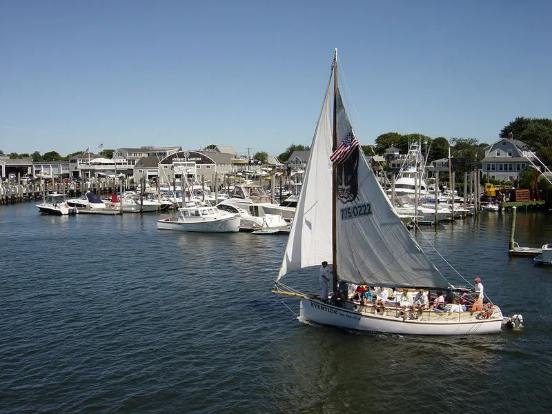 Hyannis Marathon